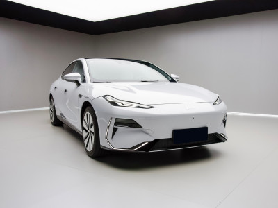 Geely Galaxy E8  Фото №3